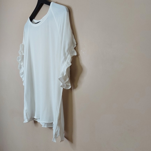 Mustard Seed short sleeve blouse with ruffle detail - Picture 3 of 7